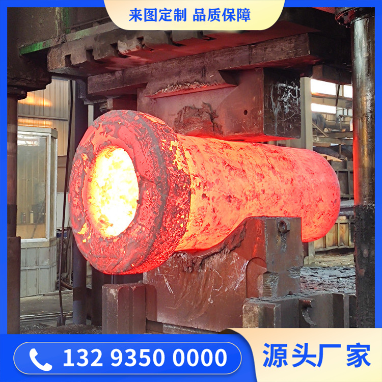 鍛造水電液壓?jiǎn)㈤]機(jī)缸體